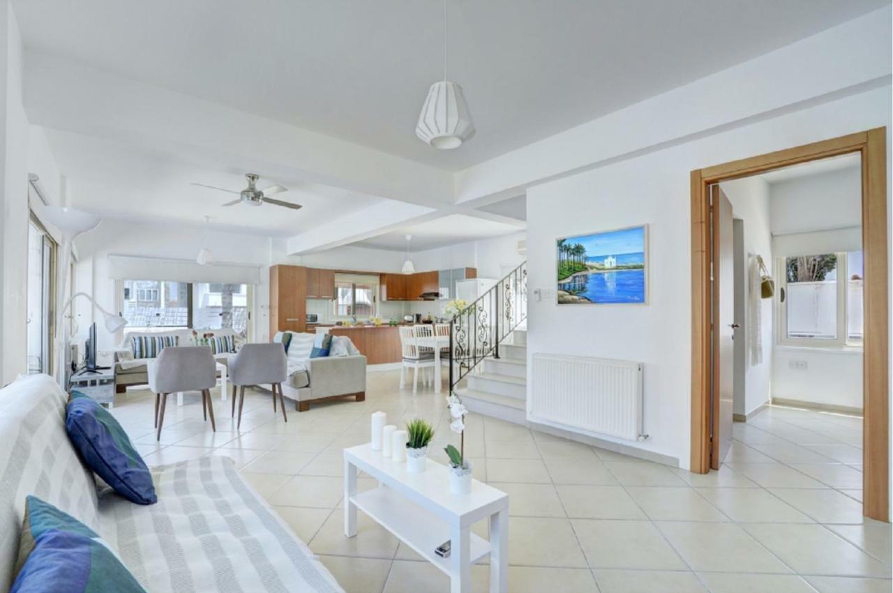 Blue Sea Villa Protaras Exterior photo