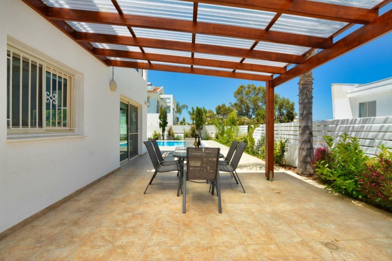 Blue Sea Villa Protaras Exterior photo